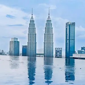 Eaton Klcc Premium Куала-Лумпур